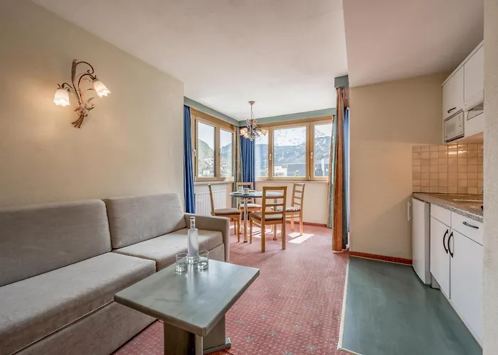Ξενοδοχείο με διαμερίσματα Residenz Tamara