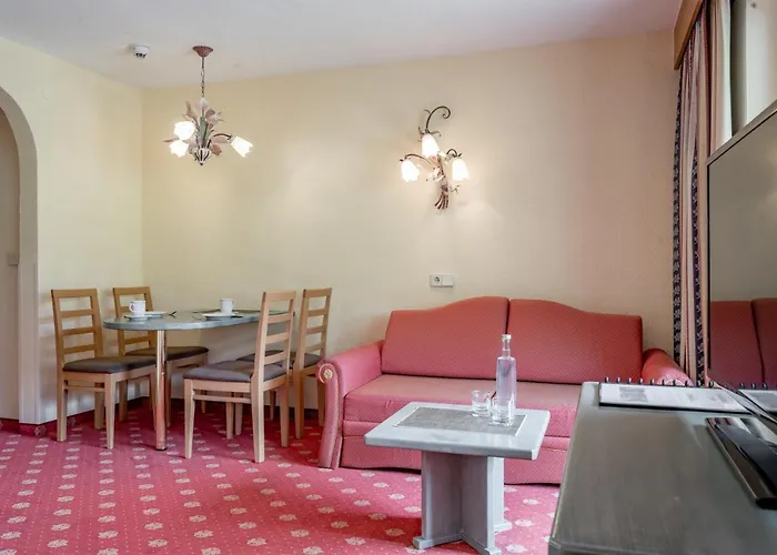 Ξενοδοχείο με διαμερίσματα Residenz Tamara