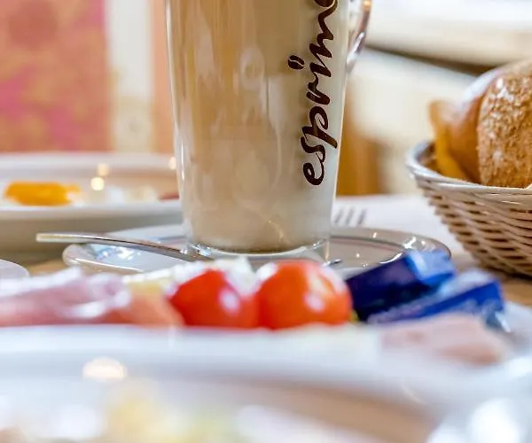 Ξενοδοχείο με διαμερίσματα Residenz Tamara Ζόλντεν